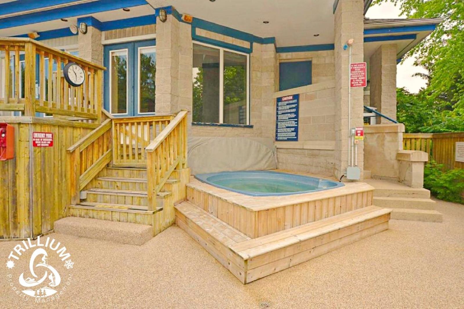 Blue Mountain, Collingwood - Loft Condo, Sleeps 4 Блу-Маунтінс Екстер'єр фото