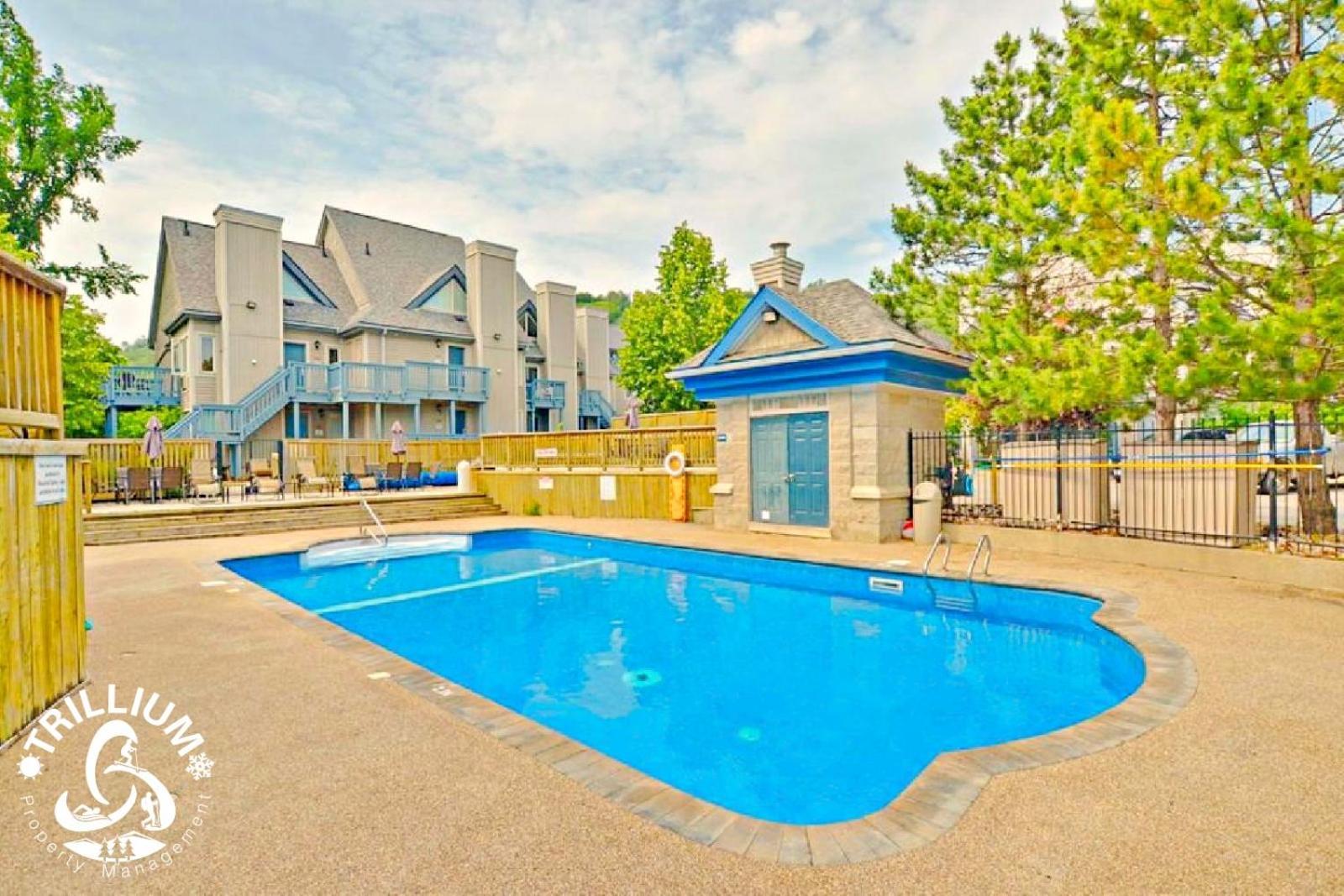 Blue Mountain, Collingwood - Loft Condo, Sleeps 4 Блу-Маунтінс Екстер'єр фото